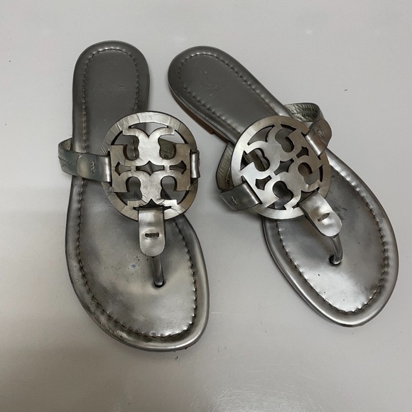 Tory Burch Shoes - Tory burch miller silver metallic size 6.5